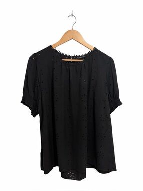 2/$30 Torrid Abbey Challis Eyelet Back Cut Out in Deep Black NWT